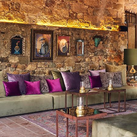 Hotel Castell D'Emporda La Bisbal d'Emporda Eksteriør bilde